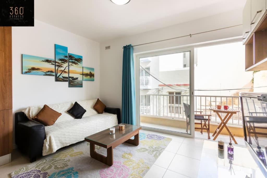 Beautiful, Top Notch 1 Bedroom Apt Just Off The Coast By 360 Estates Сент-Полс-Бей Экстерьер фото