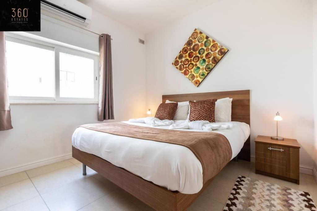 Beautiful, Top Notch 1 Bedroom Apt Just Off The Coast By 360 Estates Сент-Полс-Бей Экстерьер фото
